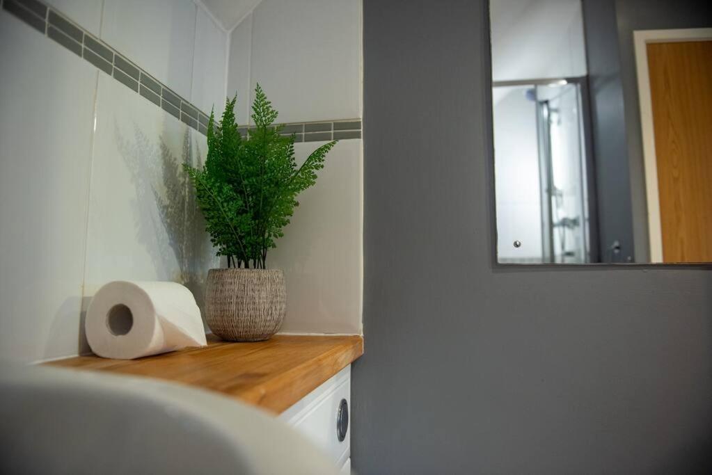 Apartament The Nest - Cosy And Quiet 1 Bed Central Buckingham Zewnętrze zdjęcie